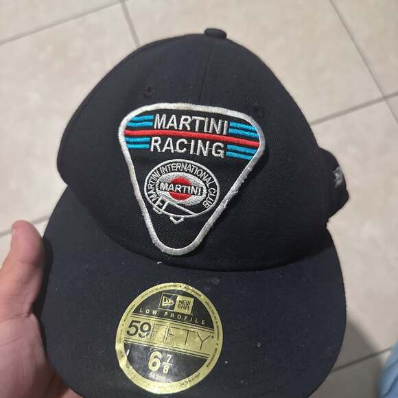 New Era Martini Racing 59FIFTY Low Profile Fitted Hat Size 6 7/8 (54.9cm) - Picture 2 of 6